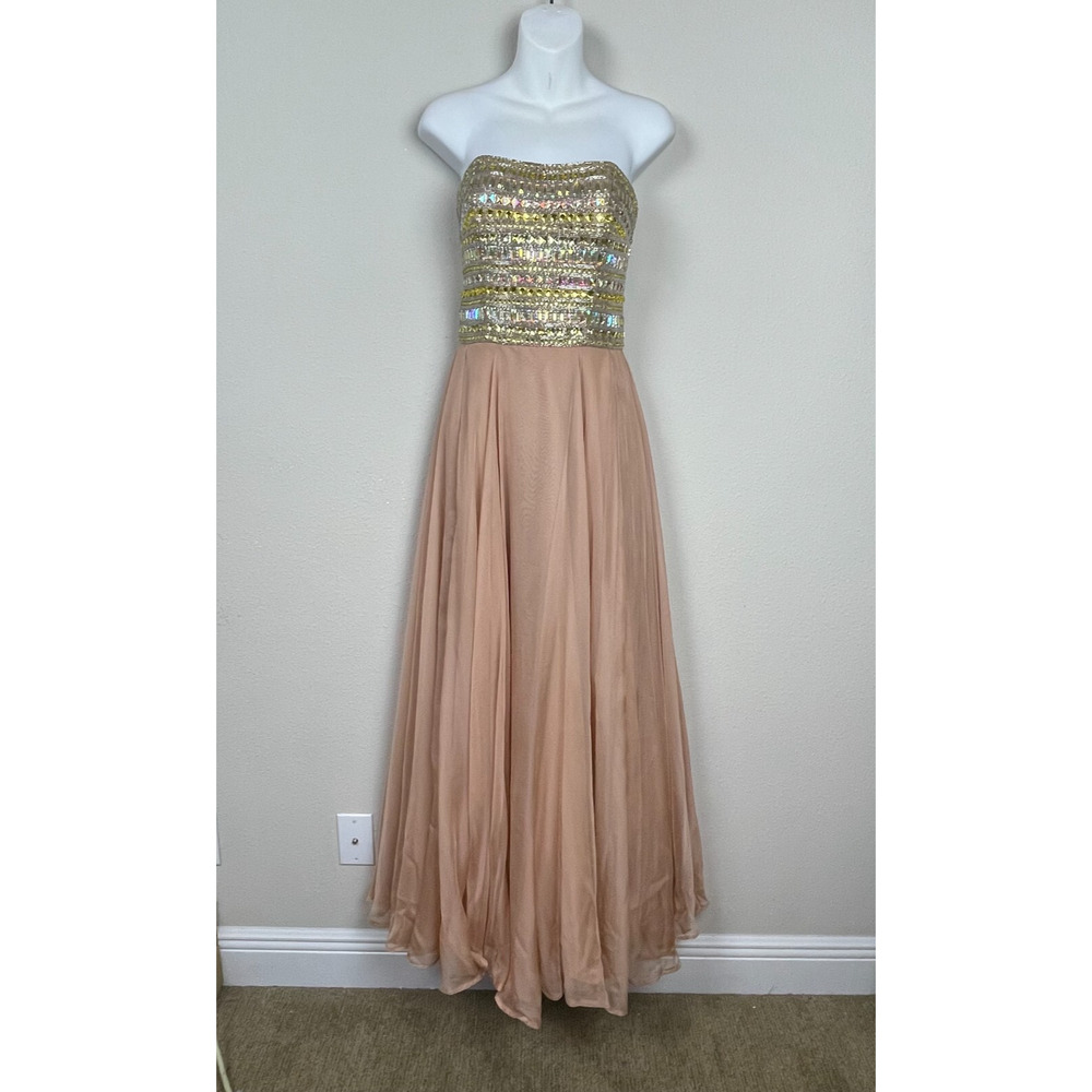 Sherri Hill Prom Dress Beaded Pink Size 8 Y2K Fairycore Babydoll Formal Gown